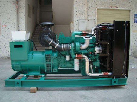 洛南1100kw康明斯柴油发电机组图片 洛南1100kw康明斯柴油发电机组图片